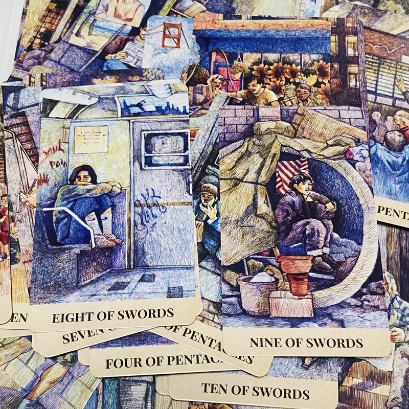 City Labyrinth Tarot Cards 78  - đánh giá và giá Tarot Deck With Guidebook